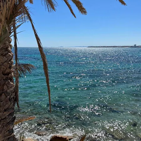 Schoenes Ruhiges Rooftop Mit Grosser Dachterrasse * 托雷维耶哈