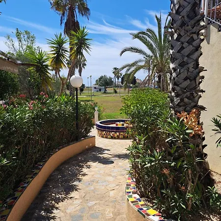 公寓 Schoenes Ruhiges Rooftop Mit Grosser Dachterrasse