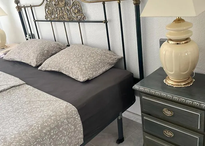 Schoenes Ruhiges Rooftop Mit Grosser Dachterrasse * Torrevieja