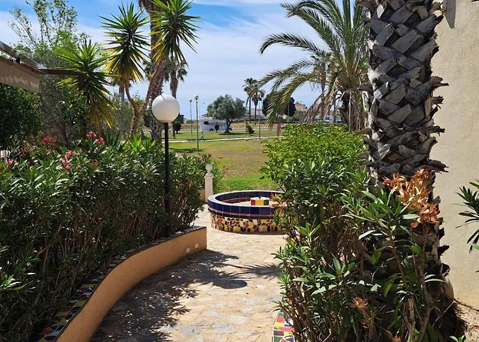 Lägenhet Schoenes Ruhiges Rooftop Mit Grosser Dachterrasse