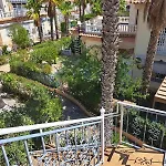 Schoenes Ruhiges Rooftop Mit Grosser Dachterrasse Apartmán