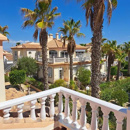 Apartmán Schoenes Ruhiges Rooftop Mit Grosser Dachterrasse Torrevieja