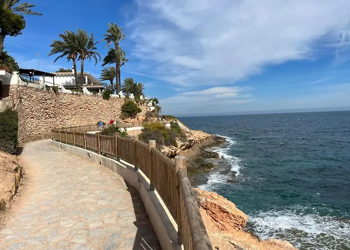 Apartment Schoenes Ruhiges Rooftop Mit Grosser Dachterrasse *
