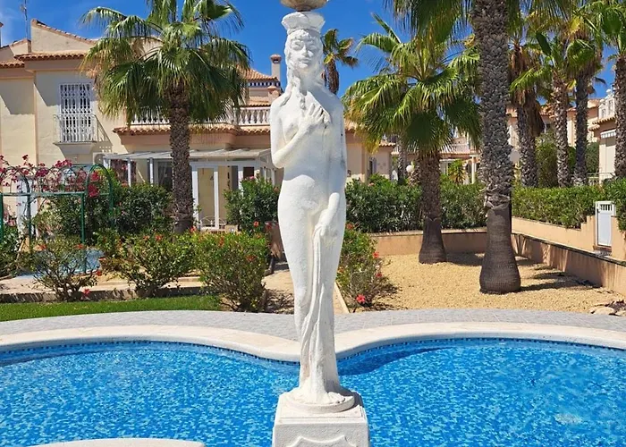 Schoenes Ruhiges Rooftop Mit Grosser Dachterrasse Apartment Torrevieja